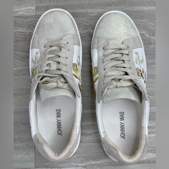 Johnny Was Vixie Floral Embroidered Low Top Leather Sneakers Womens Size 8.5 - Picture 4 of 13